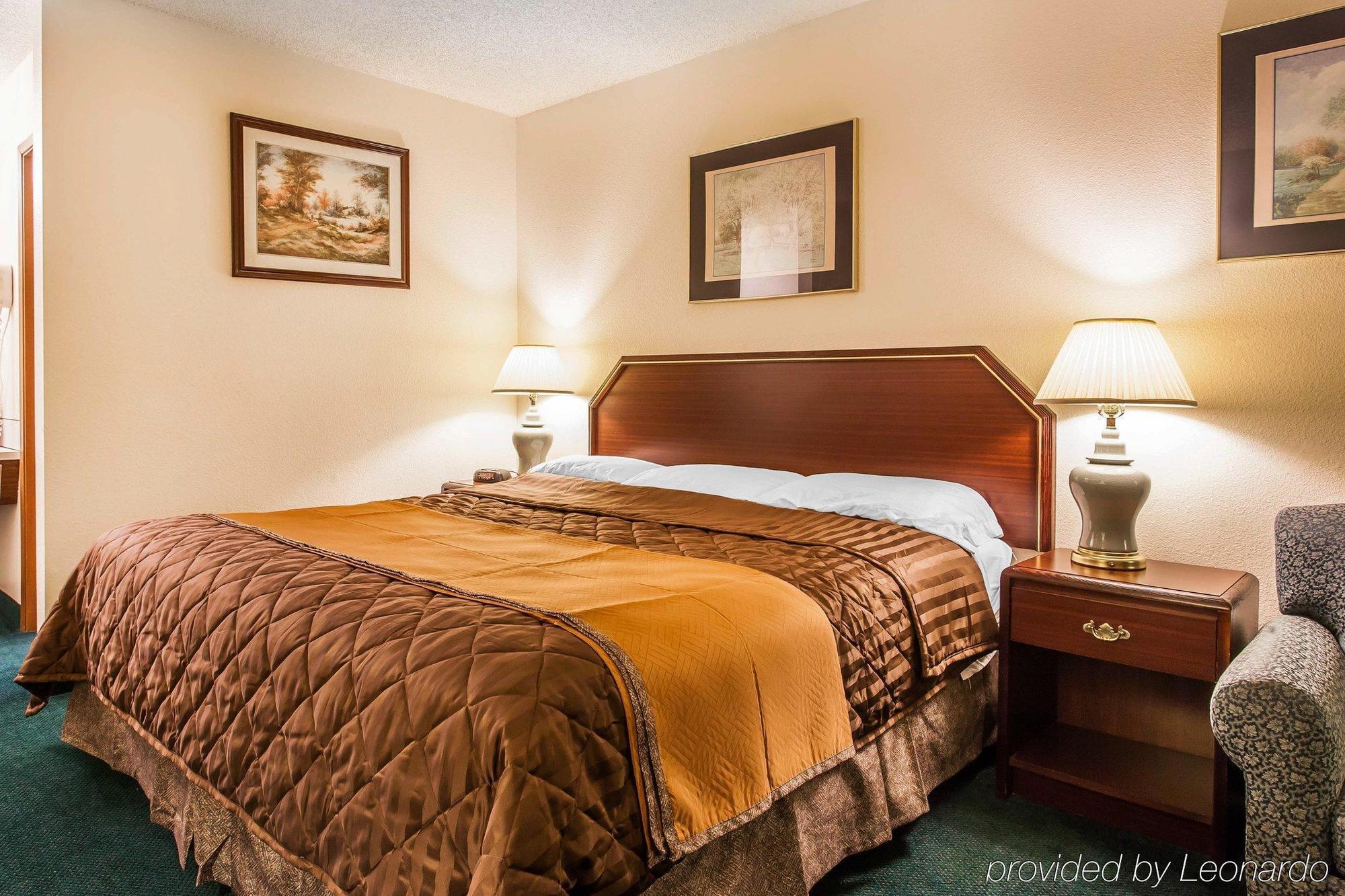 Econolodge אוורט מראה חיצוני תמונה